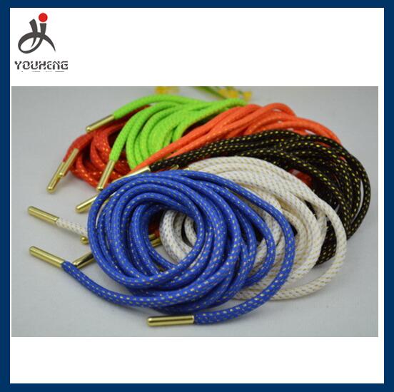 Cord shoe laces with metal tips